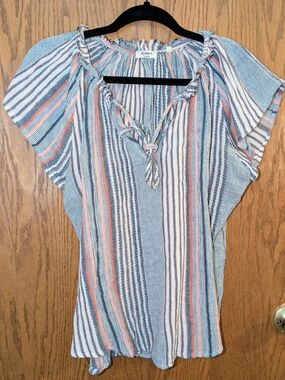 Dylan Striped Tie Neck Blouse in Blue & Pink Size Medium